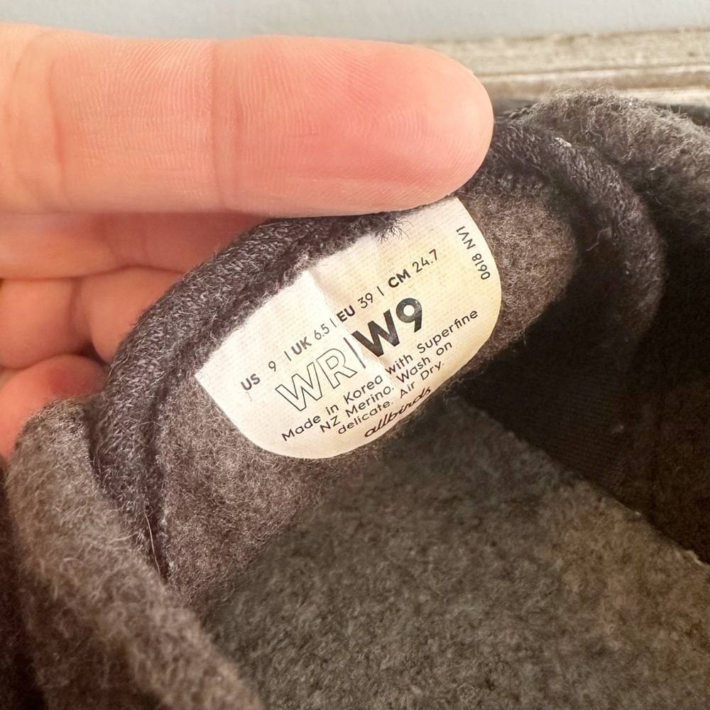Allbirds Dark Gray & Black Wool Runners Women’s Size 9 - Picture 8 of 9